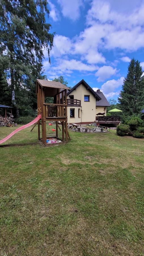Dom Majka Z 5 Sypialniami Ferienhaus